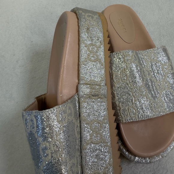 GG Slides - Picture 5 of 10